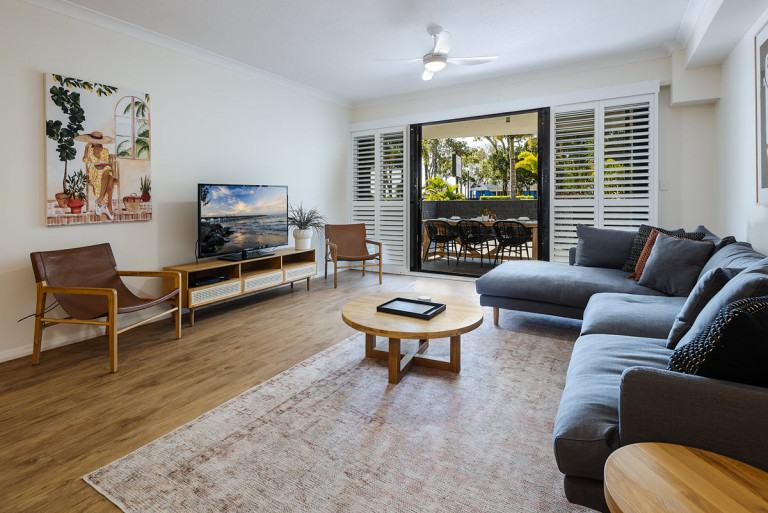 The Bay Apartments 3BR Poolside Apt 2 1200px 4